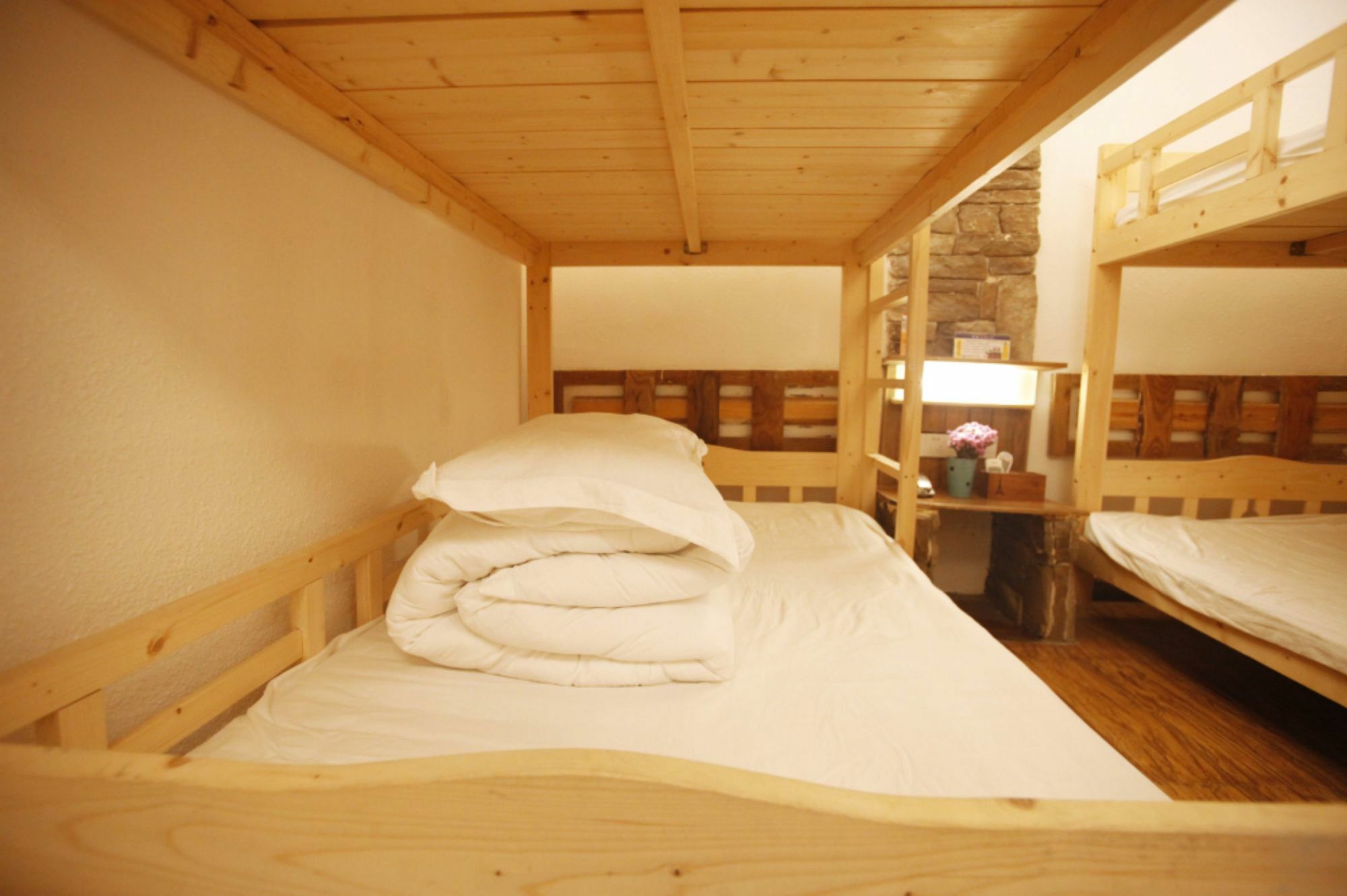 ז'אנגג'יאג'י Destination Youth Hostel מראה חיצוני תמונה